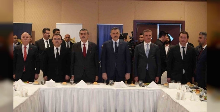 Doğu'nun 'Medya Oscarları' Sahiplerini Buldu: Basın Meslek Yasası Talebi Yükseldi