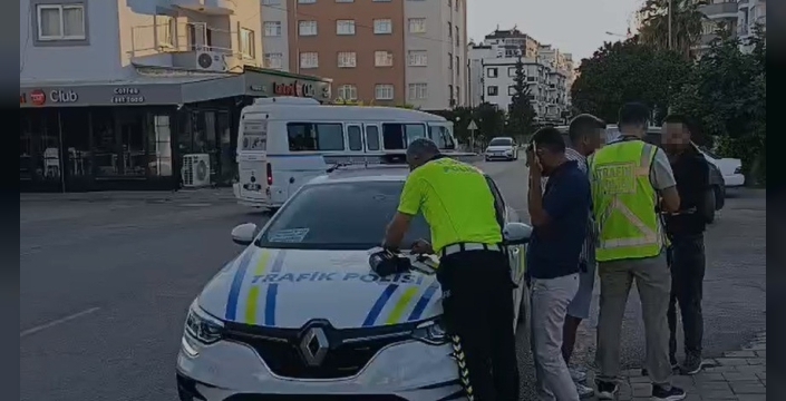 Düğün konvoyunda gürültü yapan kamyon sürücülerine büyük ceza