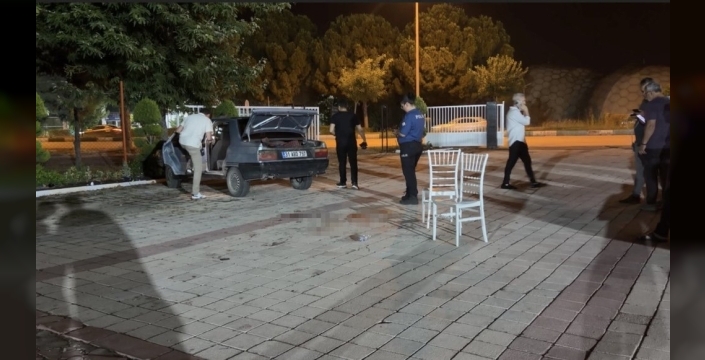 Düğün Salonu Önünde Kanlı Kavga: Tüfek Görüntüleri Dehşeti Gözler Önüne Serdi