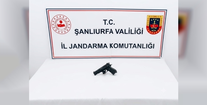 Düğünde havaya ateş açan damat, vatandaşı yaraladı
