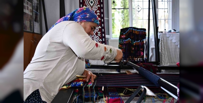 Düriye Babat, heybeleriyle dört çocuğunu okuttu
