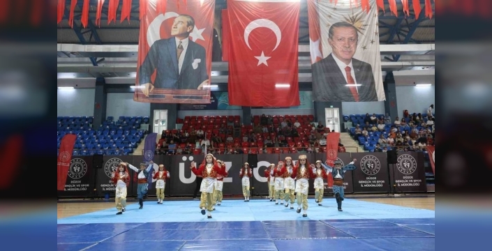 Düzce’de yaz tatili spora dönüştü: 10 bin genç ücretsiz eğitim alacak