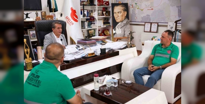 Efeler’de hayat kurtaran belediye personeline ödül verildi