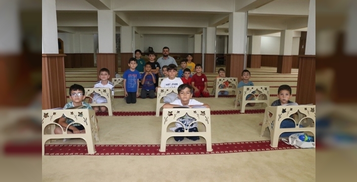 Erzincan'da yaz Kur'an kursları başladı, camiler çocuk sesleriyle doldu