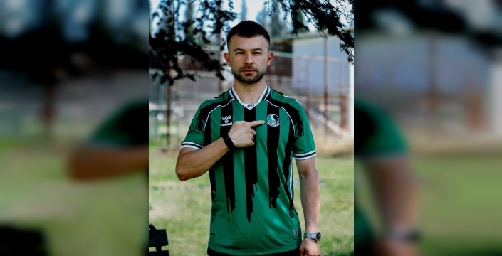 Erzurumspor FK'da ayrılık rüzgarı: Salih Sarıkaya veda etti