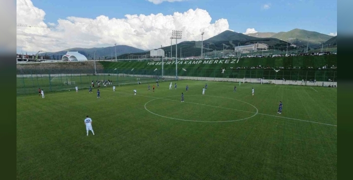 Erzurumspor ve Çaykur Rizespor, hazırlık maçında golsüz eşitlik sağladı