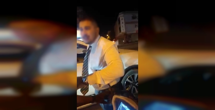 Esenyurt'ta trafik magandası motosikletliye saldırdı