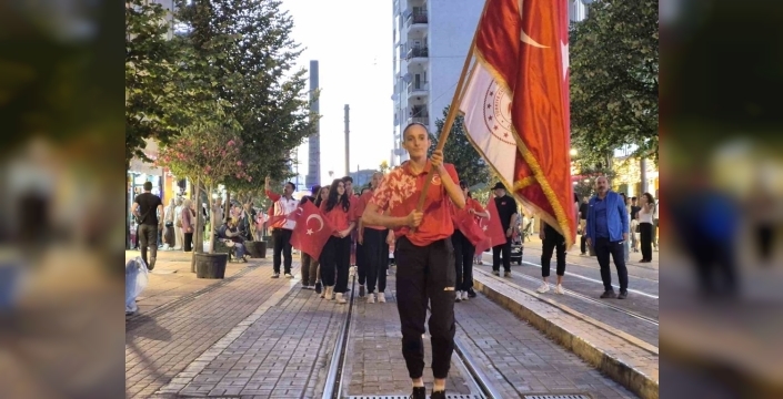 Eskişehir'de 15 Temmuz'a özel Sancak Koşusu coşkuyla gerçekleştirildi