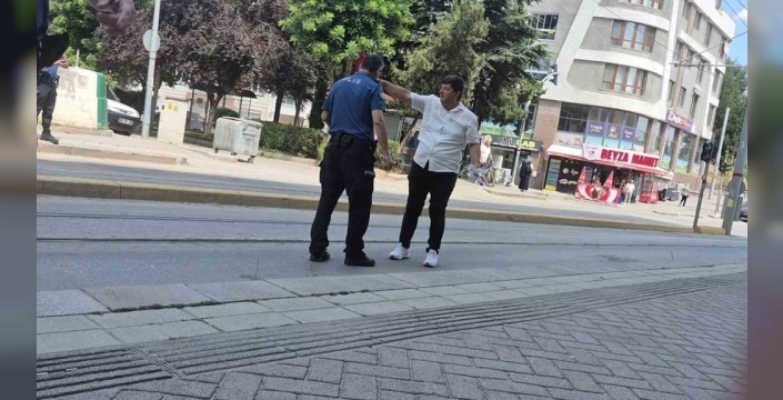 Eskişehir'de akraba kavgası: 2 yaralı