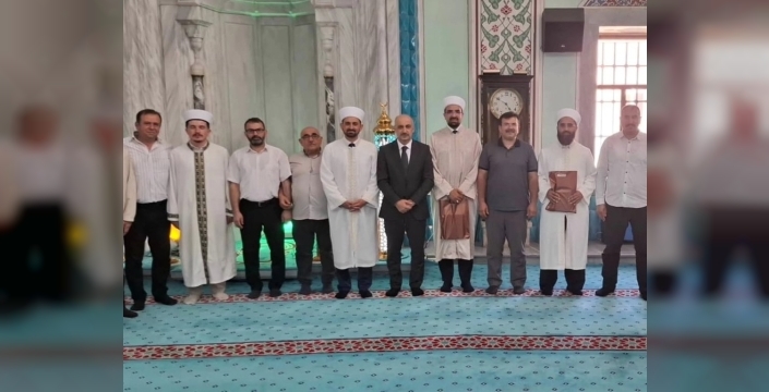 Eskişehir'de din görevlileri ezan ve hutbede hünerlerini sergiledi