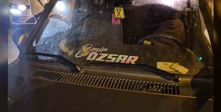 Eskişehir'de farları kapalı sürücüye ceza kesildi