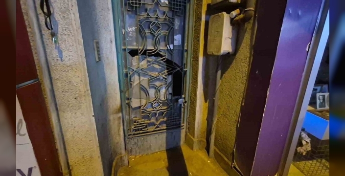 Esnafın dikkati, cam kiran şüpheliyi suçüstü yakalattı