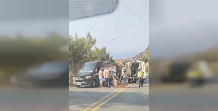 Fethiye'de trafik kazasında ağabeyinin aracından yola savrulan genç hayatını kaybetti
