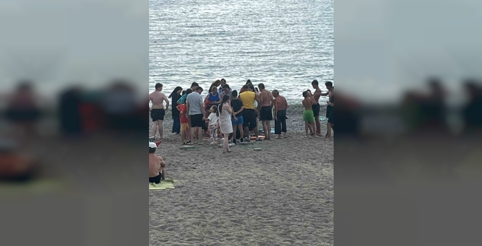 Filyos sahilinde ölümle burun buruna: Cankurtaranlar kahraman oldu
