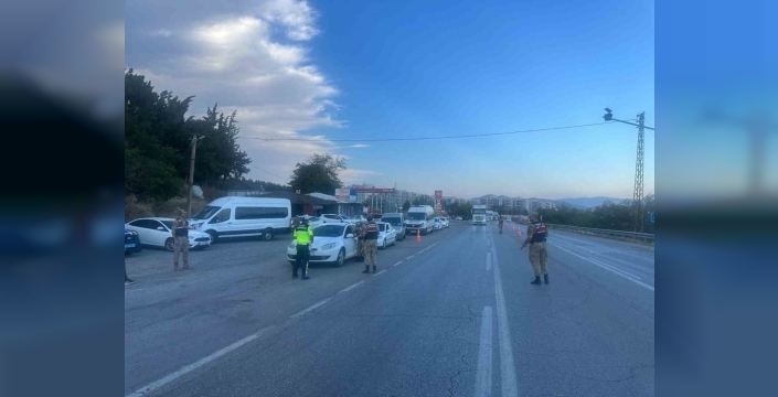 Gaziantep'te jandarma seferber oldu: 87 firari yakalandı!