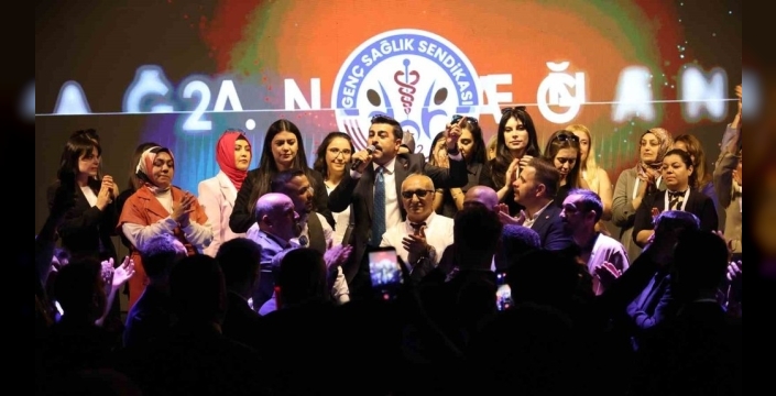 Genç Sağlık Sendikası'nda Osman Kaya yeniden zirvede