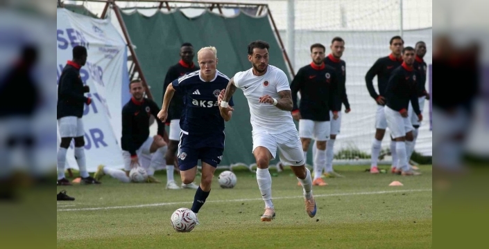 Gençlerbirliği, Kasımpaşa karşısında sahadan 3-0 mağlup ayrıldı