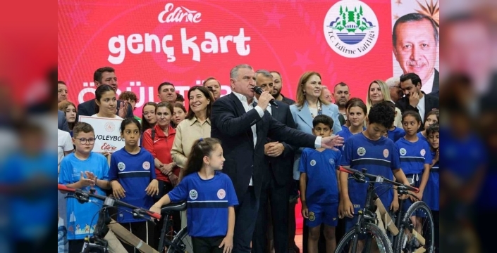 Gençlik ve Spor Bakanı Bak: Gençleri spora yönlendirerek kötü alışkanlıklardan uzak tutmalıyız