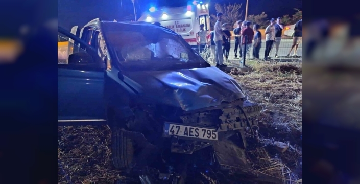 Gercüş'te mucize: Hurdaya dönen araçtan burnu bile kanamadan çıktı!