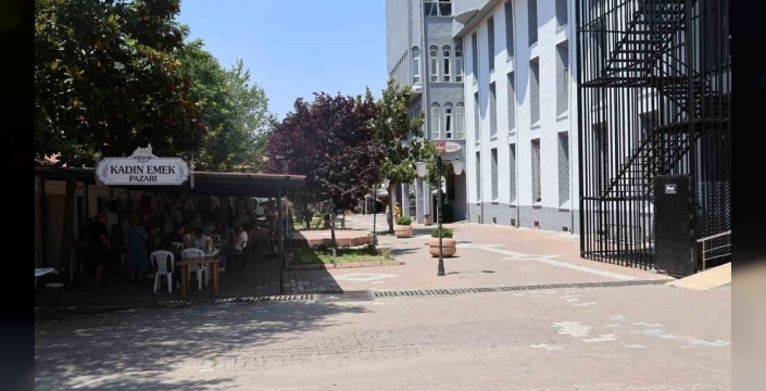 Gurbetçi akını öncesi Kırşehir'in tarihi çarşıları yenileniyor, esnaf umutlu