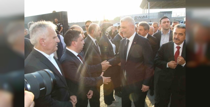 Habur kapısı parlıyor: Türkiye'nin Orta Doğu'ya açılan yolu stratejik önem kazanıyor