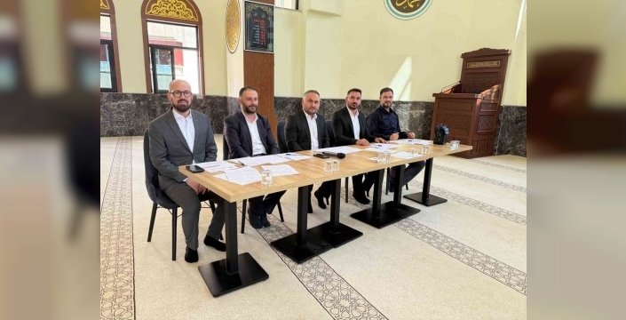Hakkari'de ezan ve hutbe yarışmalarında birinciler belirlendi