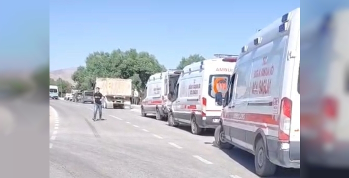 Hakkari'de korkunç trafik kazaları: 1 ölü, 7 yaralı