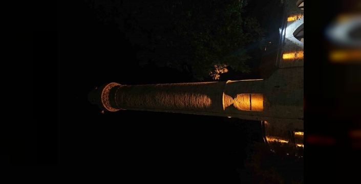 Harput Mahallesi'nin gece büyüsü: Tarih ışıkla buluştu