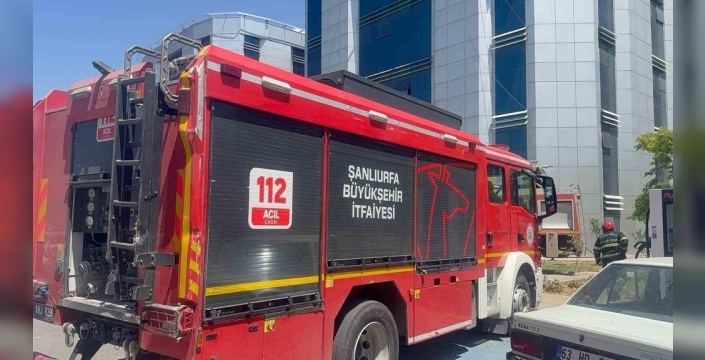 Harran Üniversitesi'nde korkutan yangın: 12 hasta tahliye edildi