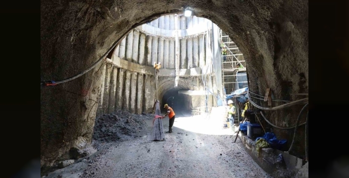 Hatay'da atık su tüneli projesinde kazı çalışmaları hızla ilerliyor