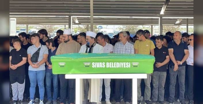 Hayat mucizesi 21 gün sürdü: Genç motosikletçi son yolculuğuna uğurlandı