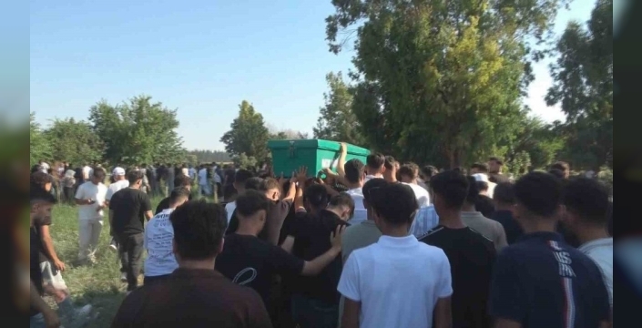 Husumet kurbanı genç adamın son anları kan dondurdu: 19 yaşındaki Arda'ya sokak ortasında infaz!
