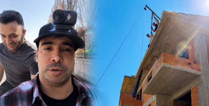 İnşaattan düşen demirlerin altında kalmaktan son anda kurtuldu