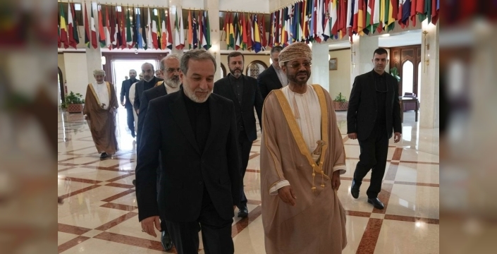 İran Dışişleri Bakanı Arakçi, Ummanlı mevkidaşı ile kritik görüşme gerçekleştirdi