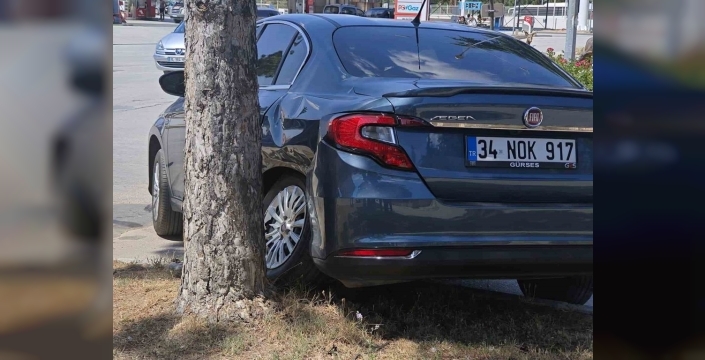 Isparta'da kavşakta feci kaza: Bir kişi yaralandı