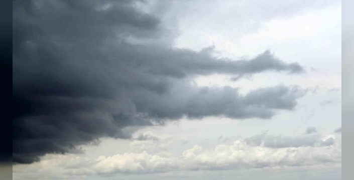 İstanbul'da beklenen yağmur bulutları şehre ulaştı