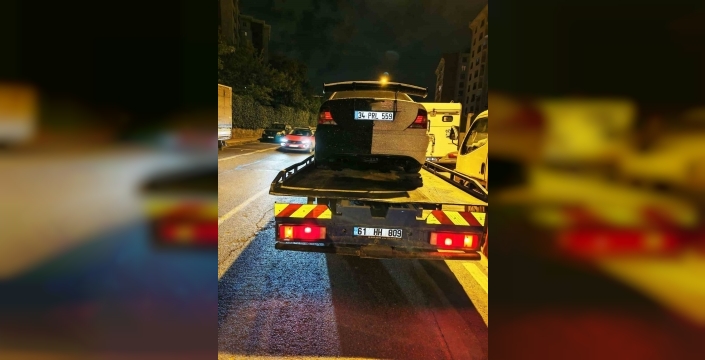 İstanbul'da gürültü yapan araç trafikten men edildi