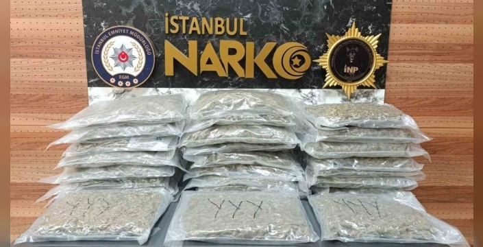 İstanbul'da kan donduran operasyon: Minibüslerden dev uyuşturucu çıktı!