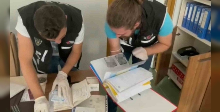 İzmir merkezli operasyonda 200 milyon liralık kurgu kaza şebekesi çökertildi
