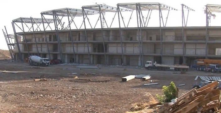 Kahramanmaraş Stadyumu'nda inşaat hızla ilerliyor: Yüzde 50 tamamlandı