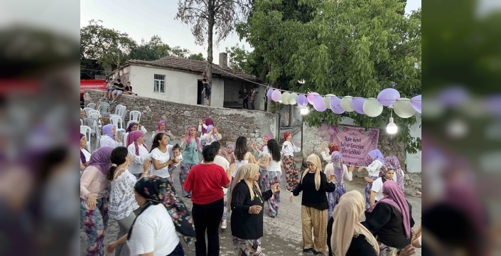 Kale Mahallesi'nde geleneksel şalvar gecesi coşkusu yaşandı