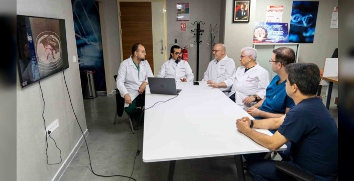 Kanserde Çığır Açan Yöntem: Türkiye'de Tek, Dünyada Sınırlı Sayıda Merkezde Uygulanıyor
