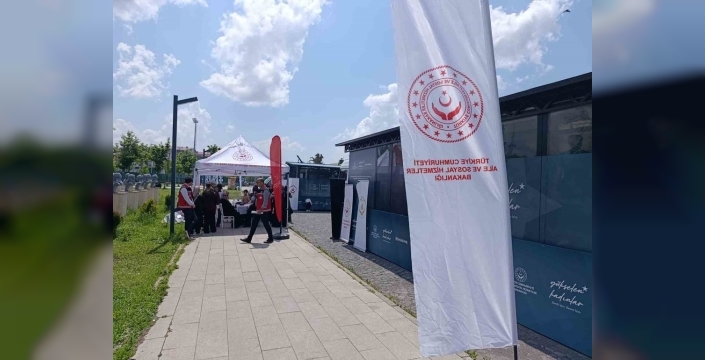 Kars’ta kadın girişimciliğine destek: Vali Polat eğitim tırını ziyaret etti