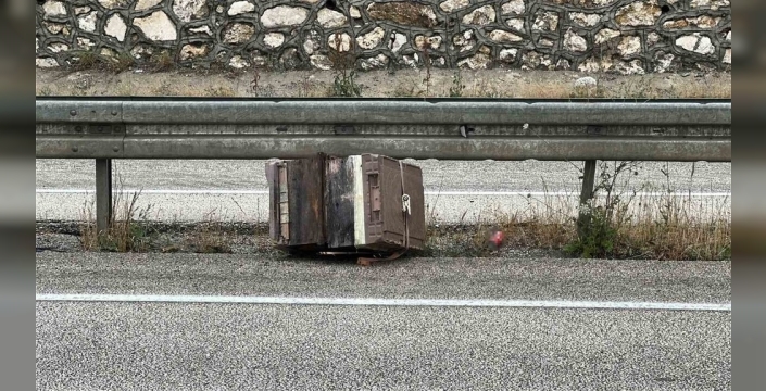 Kastamonu'da kaza: Arı kovanları telef oldu