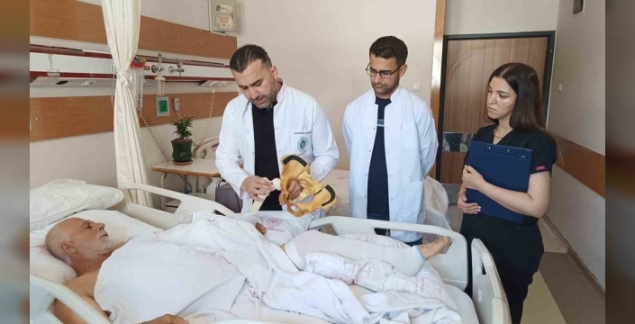 Kayısı toplarken ağaçtan düştü, 2.5 saatlik ameliyatla hayata tutundu