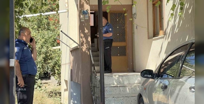 Kayseri'de bıçaklı saldırı: 30 yaşındaki genç yaralandı
