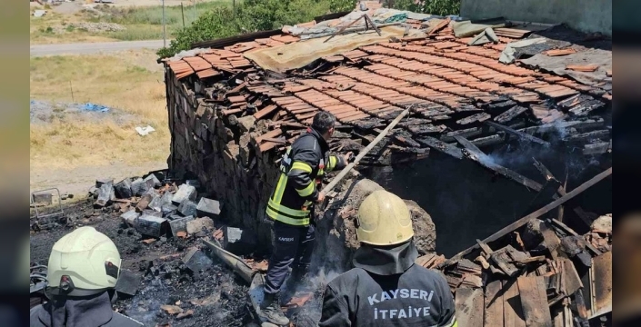Kayseri'de kömürdeki yangın paniğe neden oldu