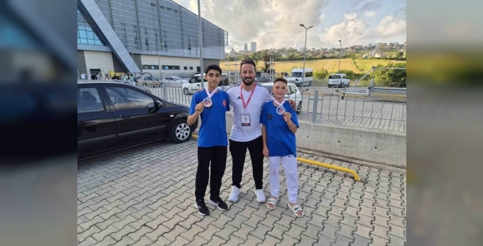 Kayserili sporculardan Türkiye şampiyonasında çifte madalya sevinci
