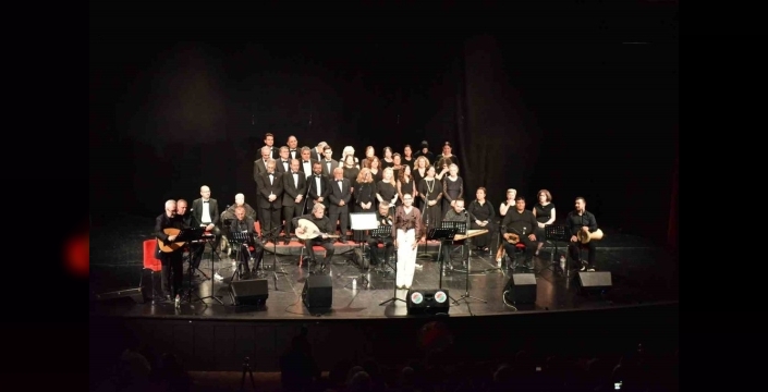 Kepez'de Türk sanat müziği rüzgârı estiren unutulmaz konser