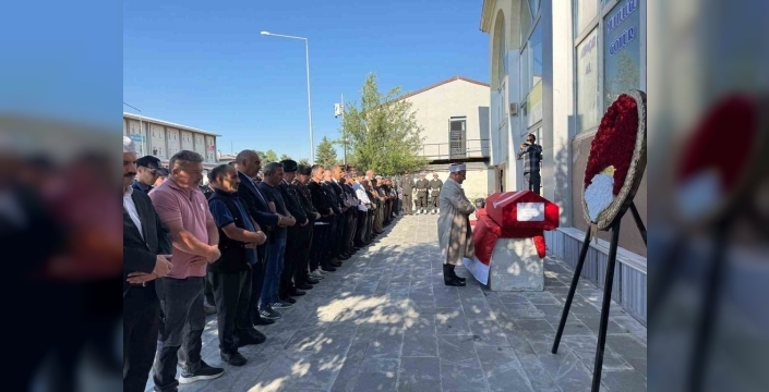 Kıbrıs Gazisi Yasin Soğukbulak'a Arpaçay'dan Veda: Askeri Törenle Son Yolculuğuna Uğurlandı